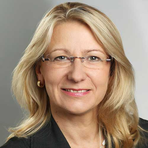 Diplom-Ökonom Brigitte Batke-Spitzer, M.A. Rechtsanwältin, LL.M. Legal Tech